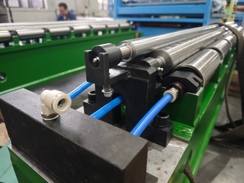 Tension leveler for aluminum coil (4).jpg