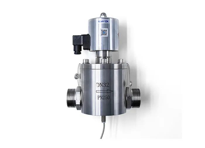 High voltage solenoid valve with feedback for aerospace test bench