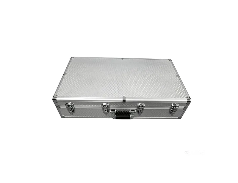 Aluminum Equipment Case with Multiple Latches