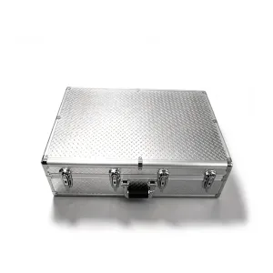 Heavy Duty Diamond Plate Aluminum Case with Four Latches