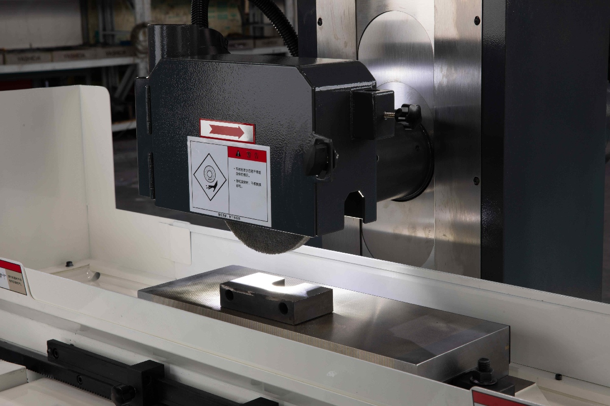 Surface grinding machine 