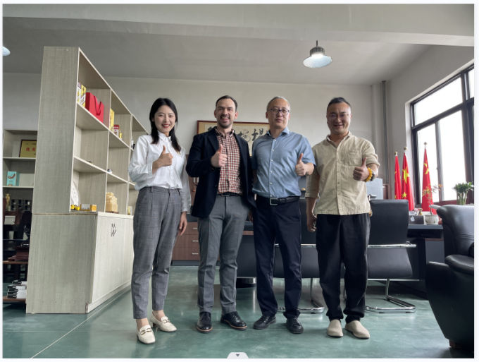 Eberry Electric Hosts Strategic Partners from Russia for Factory Visit