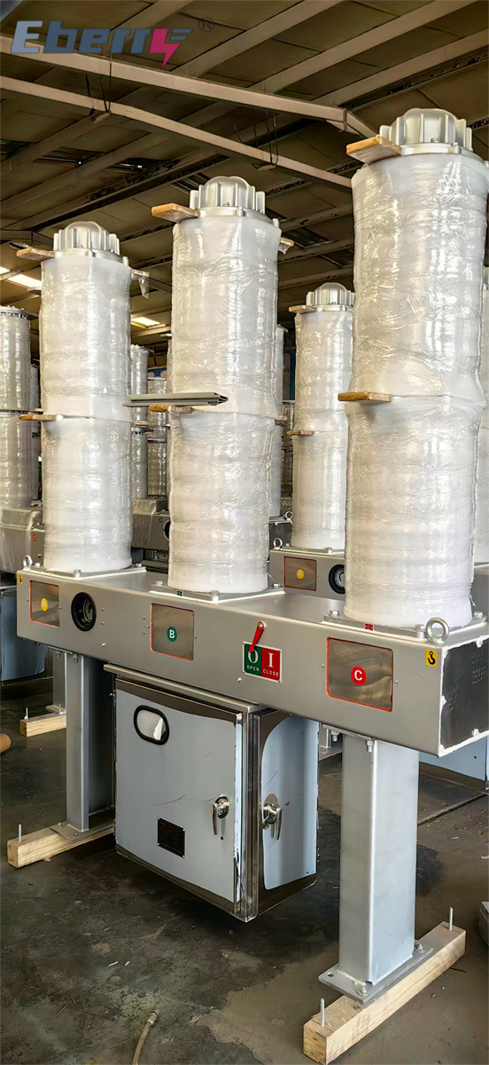 47 pcs of 35kV SF6 Circuit Breakers Successfully Delivered-5.jpg