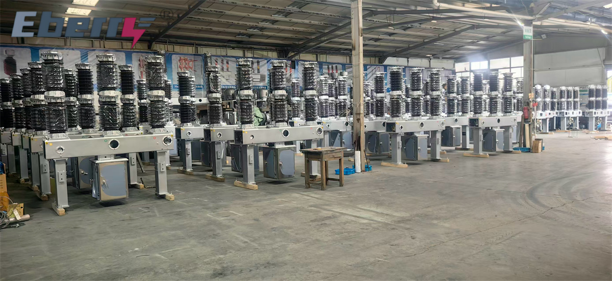 47 pcs of 35kV SF6 Circuit Breakers Successfully Delivered-1.jpg