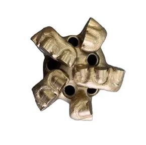 IADC S323 4-5/8＂ PDC drill bit