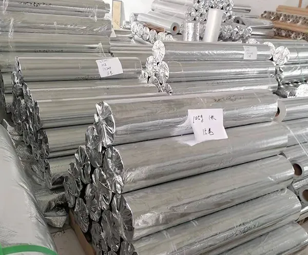 Insulated aluminum woven bags