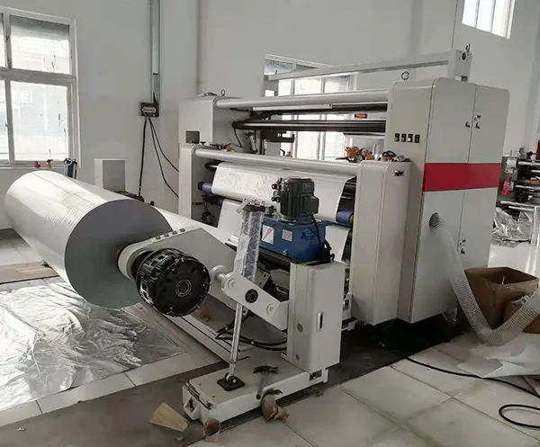 Fully automatic slitting machine to meet the needs of batch processing of paper and film
