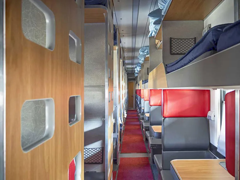 Compact HPL Sheets For Long-Term Wear Resistance