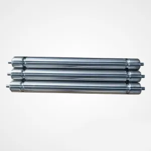 Grooved straight roller