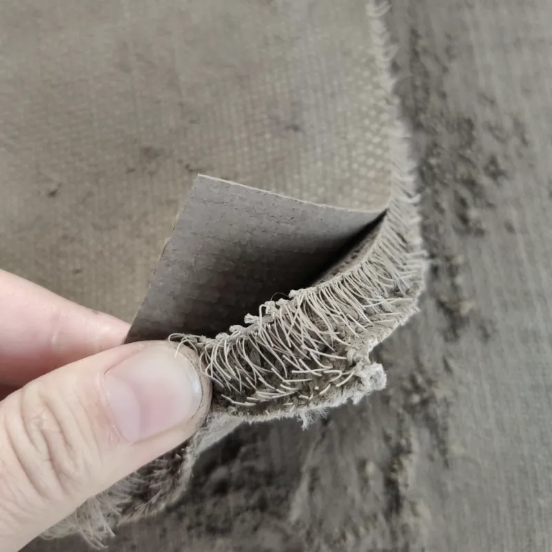 Lightweight, fast-installation, adaptable, durable temporary shelter concrete canvas