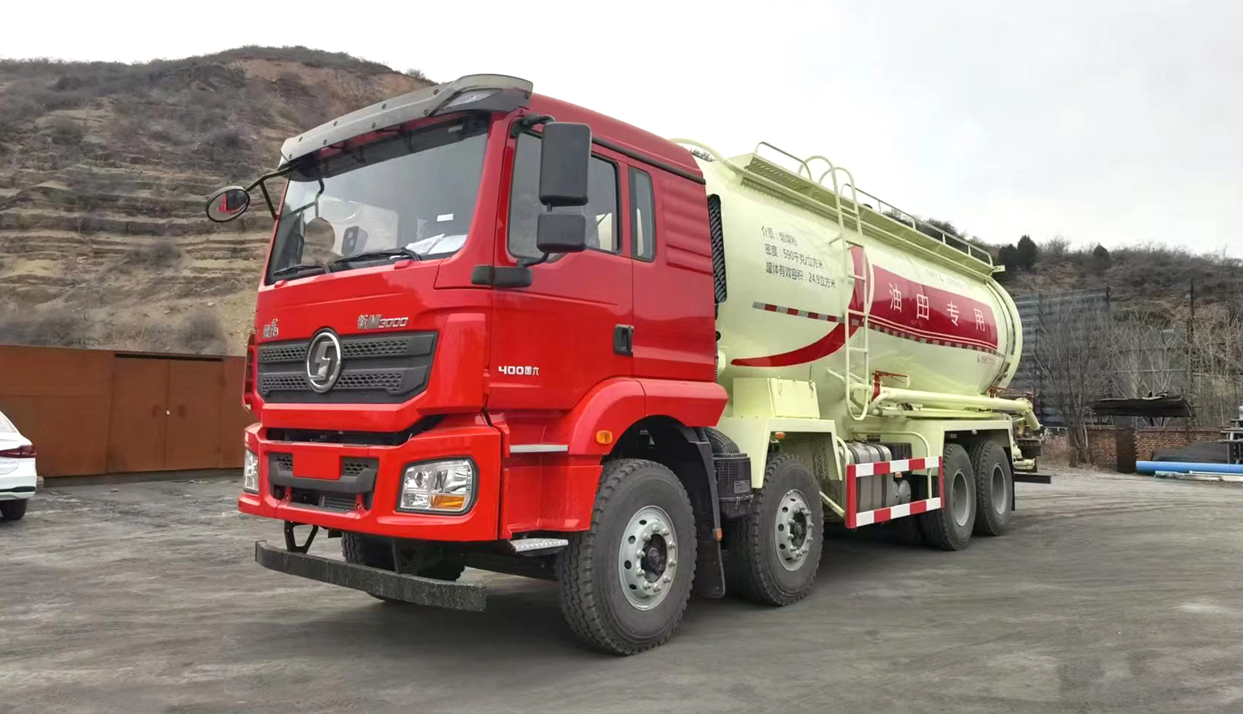 Delivery of Cement Unloading Truck for Yanchang Oilfield Cementing Company