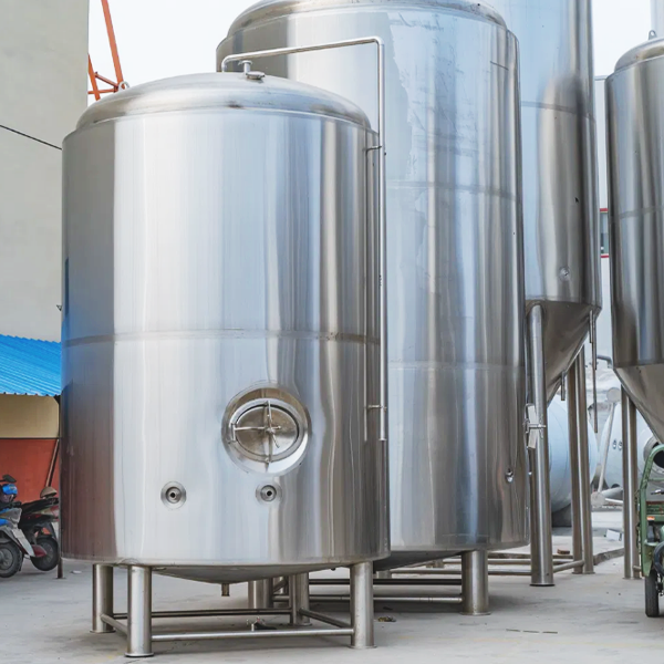 How Fermentation Vessel Shape Affects Yeast Sedimentation