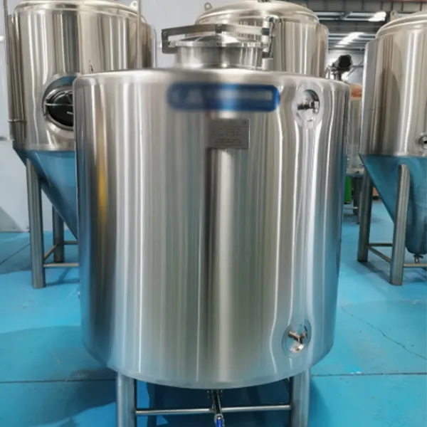 Sanitary Stainless Steel Hot Water Storage Tank