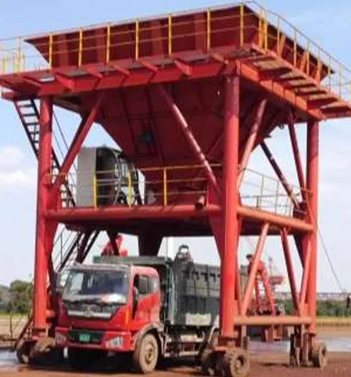 Mobile Iron Ore Hopper