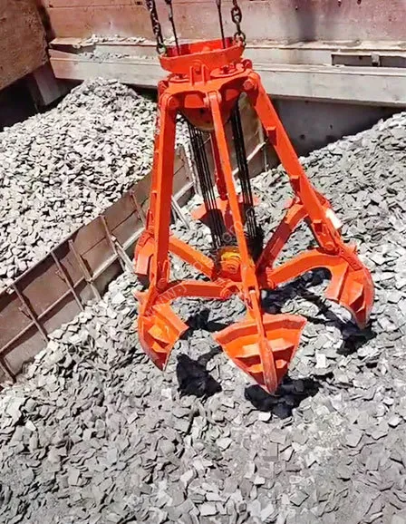 Four-bar multi-lobed scrap grab bucket