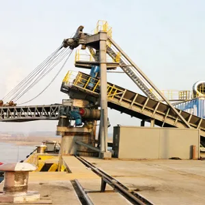 Custom-made stationary ship loader