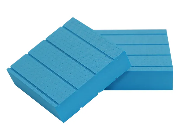 High-strength thermal insulation extruded board