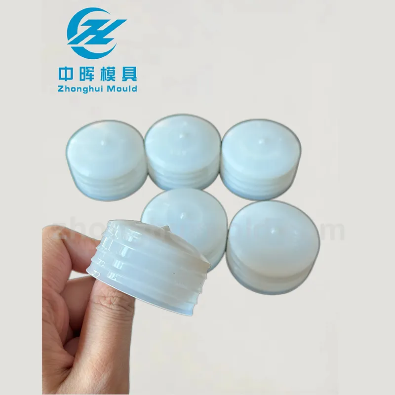 Hot/Cold Runner Plastic Bottle Injection Mold with Silicone Sealant for Molding