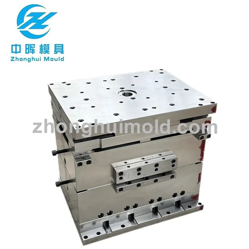 China Manufacturer 8 Cavity Silicone Sealant Cartridge Mould, Plastic Glass Glue Bottle Injection Mould