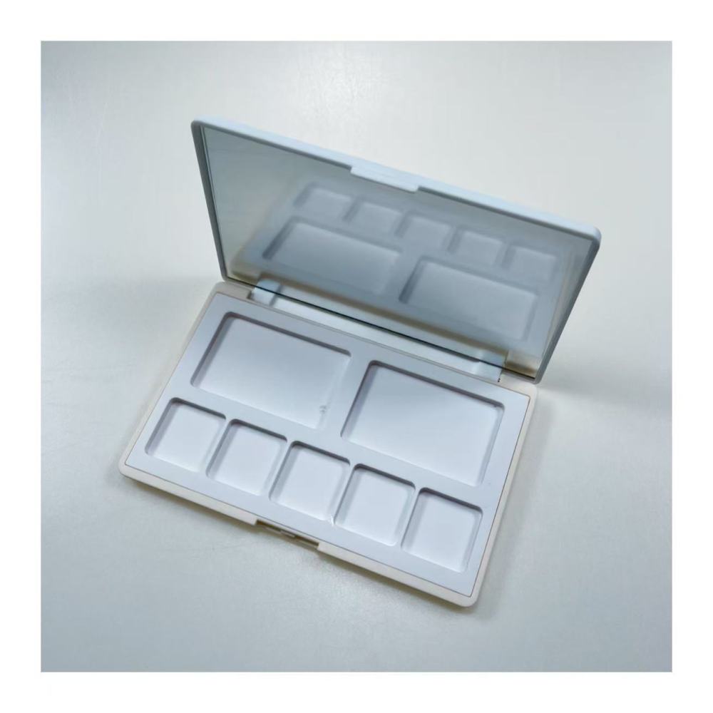 거울이 포함된 7색 아이섀도우 박스 XQ94002