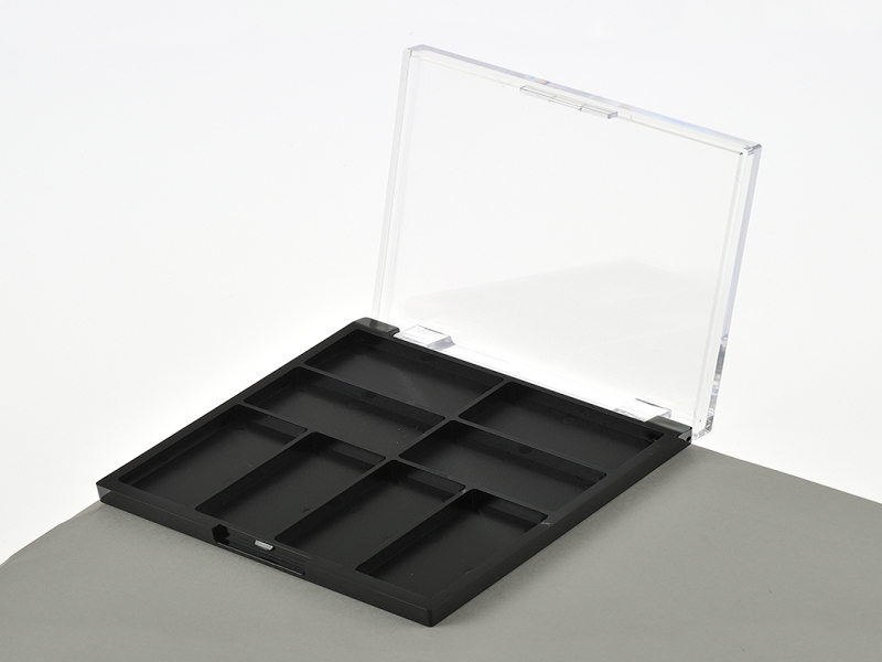 9 Colors Luxury Empty Eyeshadow box XQ606