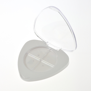 트라이앵글 4컬러 아이섀도우 박스 XQ629