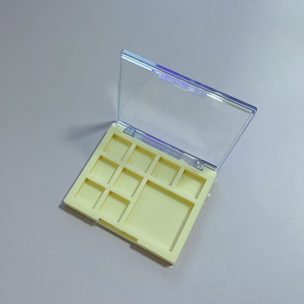 Cosmetic 9 Color Eye Shadow box XQ761