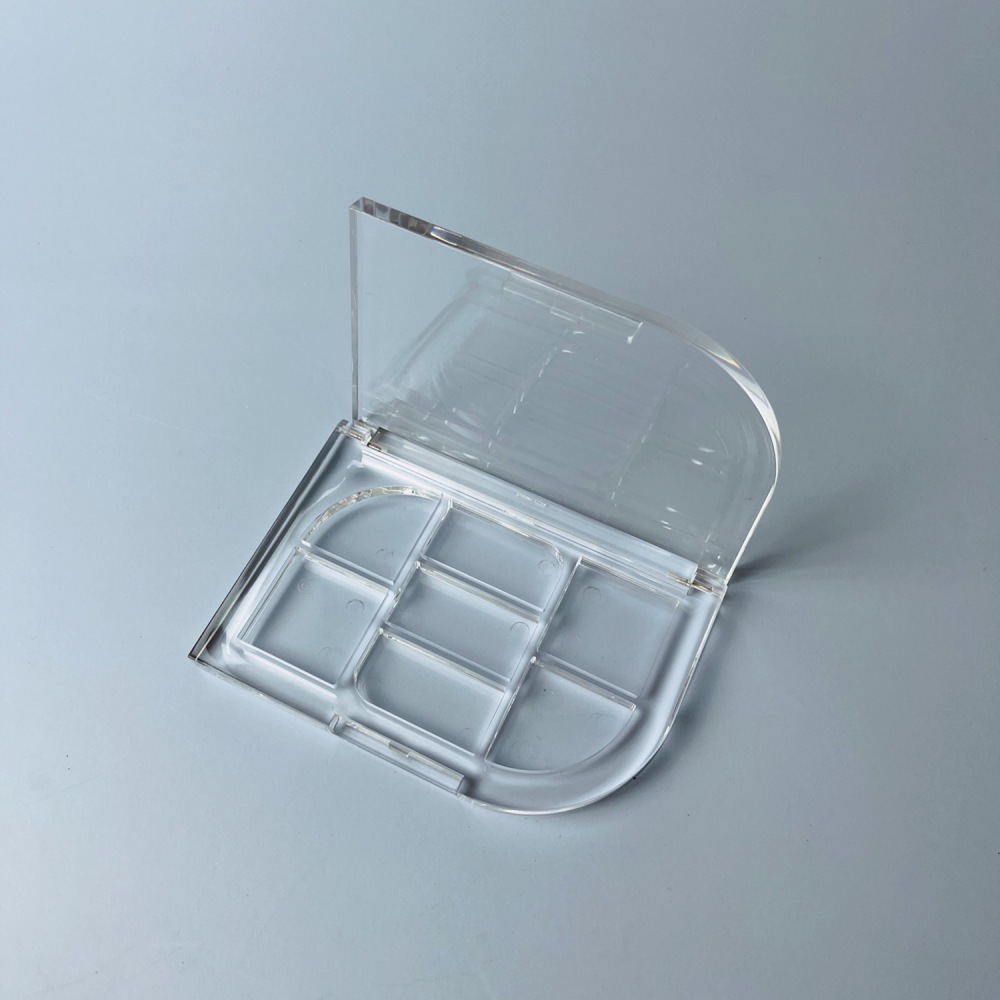 Rectangular Seven Compartment Portable Eye shadow box XQ798