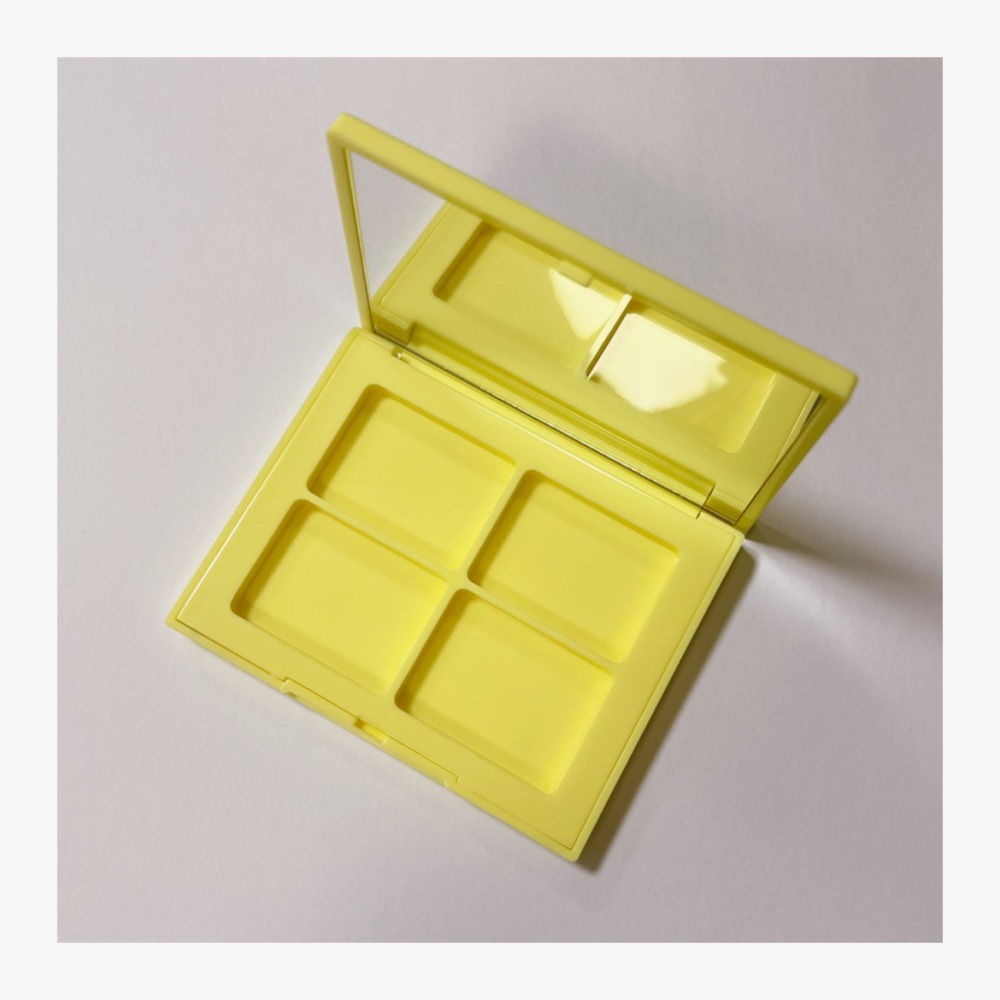 Rectangular Flip Top Eye shadow box XQ79503