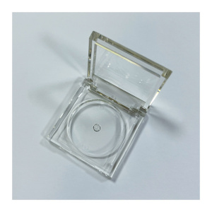 กล่องอายแชโดว์สีเดียวทรงสี่เหลี่ยมพร้อมช่องวงกลม XQ92903