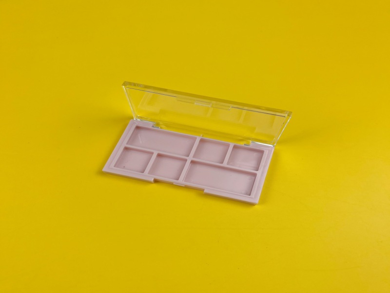 Irregular Shaped Multi Compartment Eye shadow box XQ833