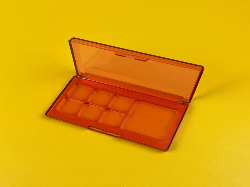 7 Color Cosmetic Eye shadow box XQ848