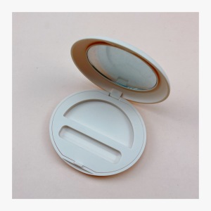 กล่องอายแชโดว์พร้อมที่ใส่แปรง XQ932