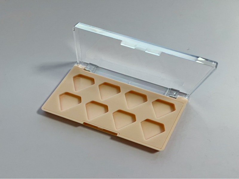 Rectangular 8 Grid Diamond Shaped Eye shadow box XQ701