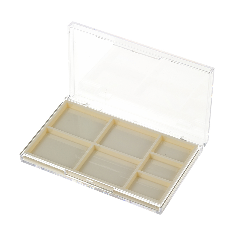 7 Grid Transparent Lidded Eye shadow box XQ746