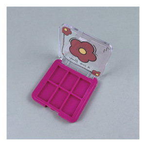 กล่องอายแชโดว์หกสีพร้อมฝาปิดใส XQ938