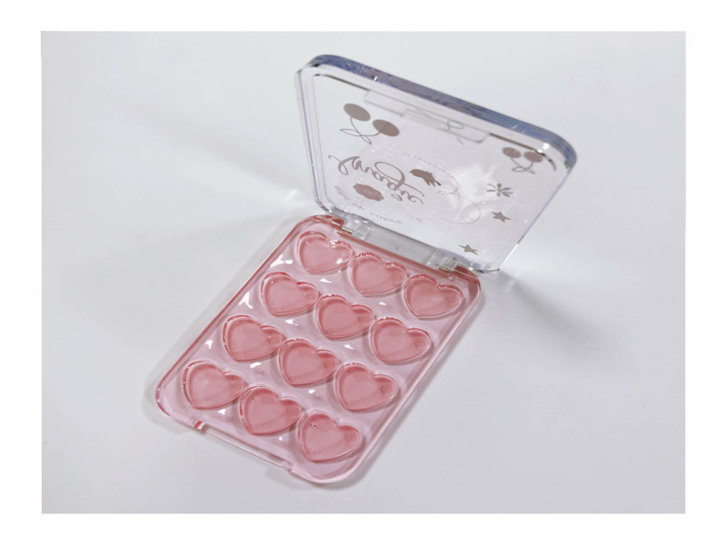 직사각형 12칸 하트 모양 아이섀도 박스 XQ93006