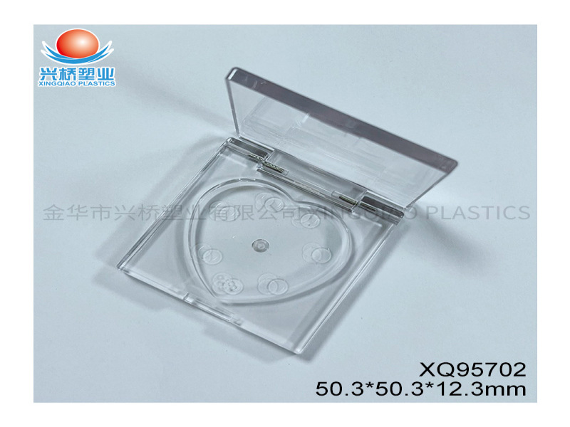 하트 모양 팬이 있는 스퀘어 아이 섀도우 팔레트 XQ95702