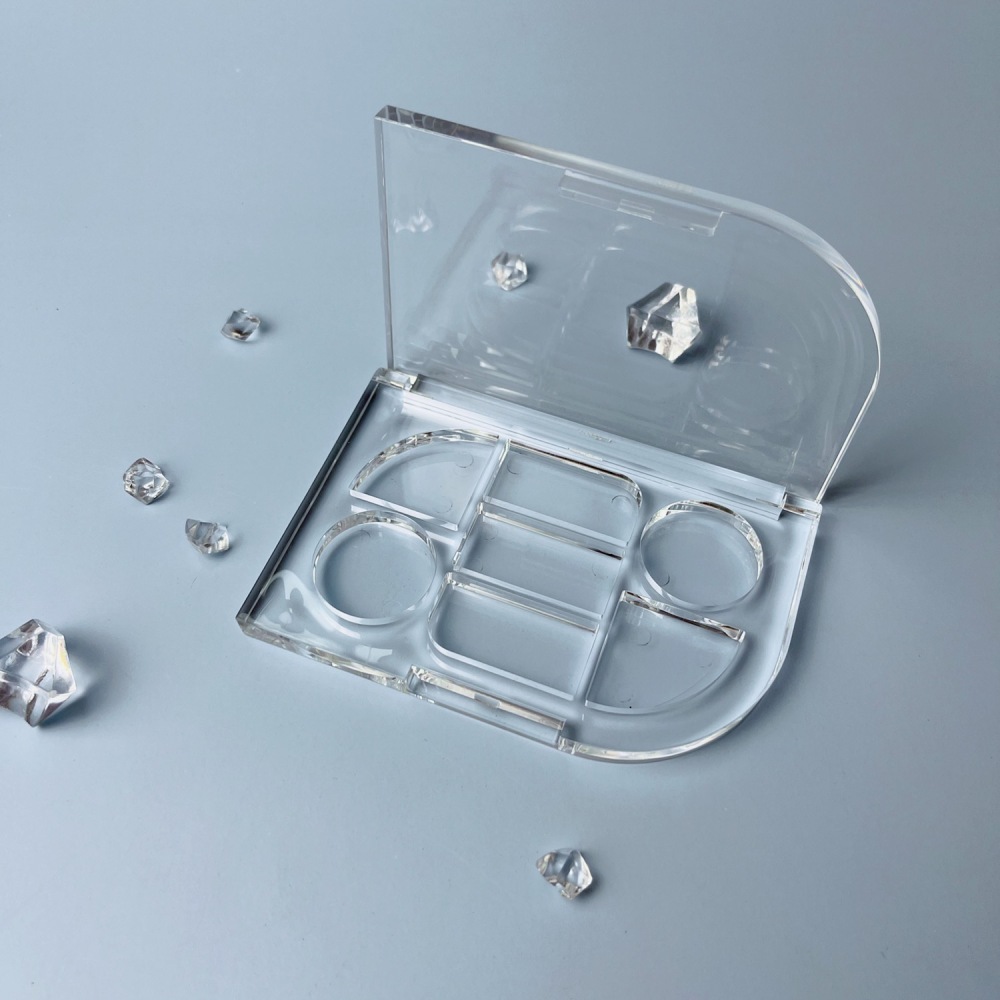 Transparent Seven Compartment Portable Eye shadow box XQ797