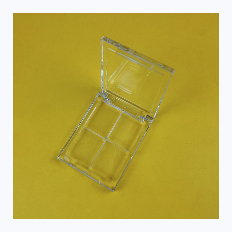 4컬러 스퀘어 아이섀도우 박스 XQ94203