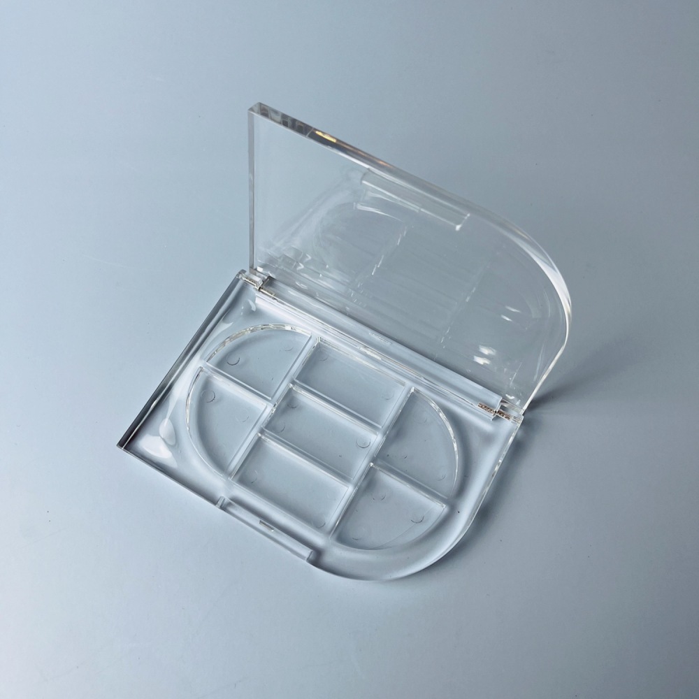 Seven Colour Transparent Rectangular Eye shadow box XQ800