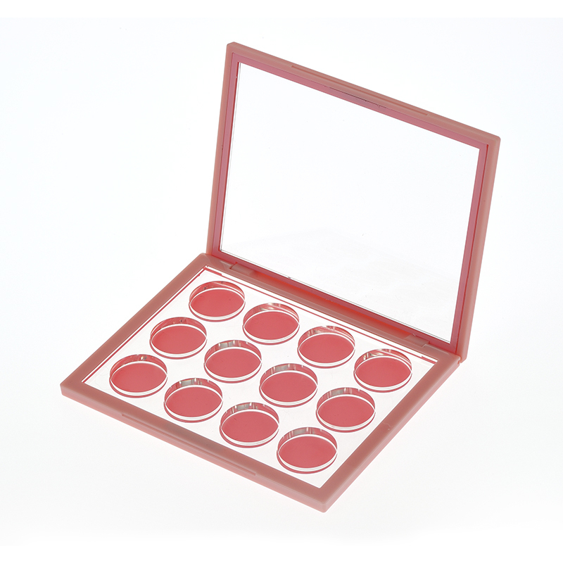 12 Pan Eye Shadow Box XQ609