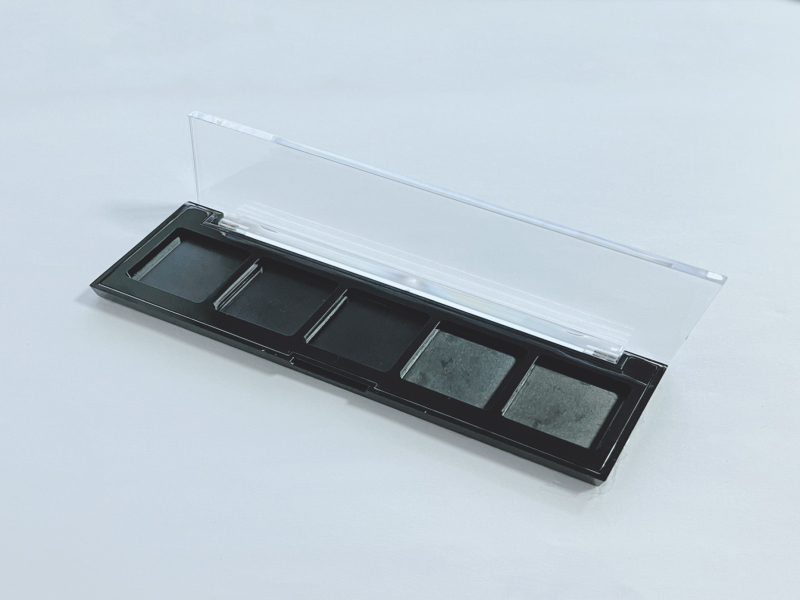 5 Color Waterproof Eye shadow box XQ778