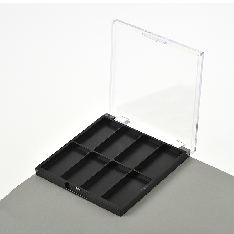 9 Color Compact Empty Eye shadow box XQ605