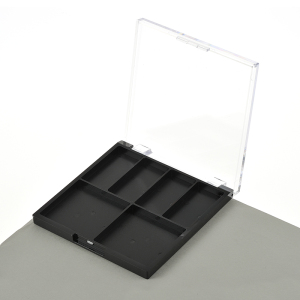 กล่องอายแชโดว์เปล่าขนาดกะทัดรัด 6 สี XQ602