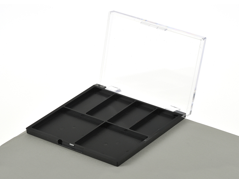 6 Color Compact Empty Eyeshadow box XQ602