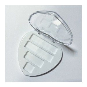 4컬러 하트모양 아이섀도우 박스 XQ94904