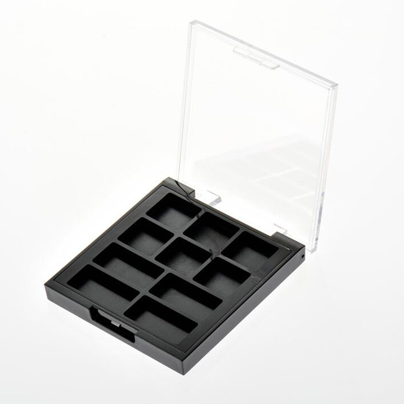 Square 10 Color Snap Shut Eye shadow box XQ273