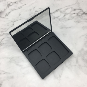 거울 XQ263이 포함된 Square 5칸 아이섀도 박스