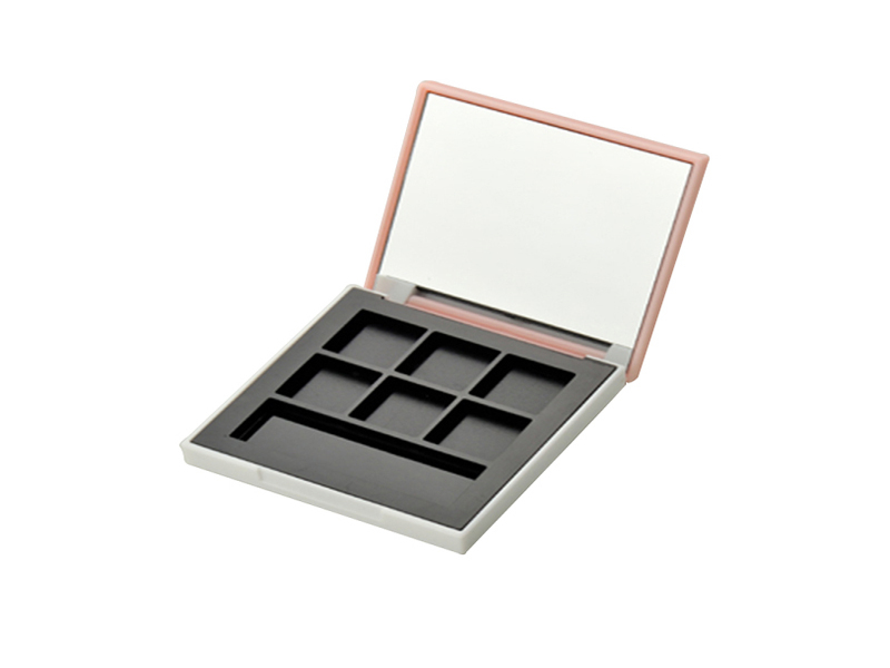 Magnetic 6 Color Eye shadow box with Brush Slot XQ165-6